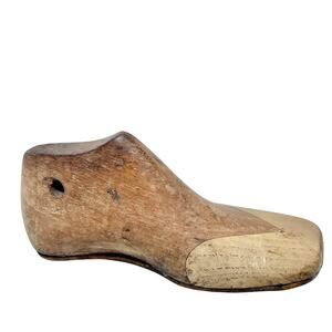 Vintage Lasts Wooden Shoe Tree Mold Cobbler Stretcher Insert 5"x2"